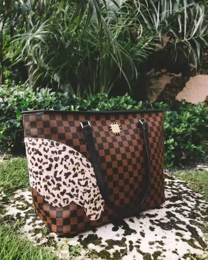 A.i.3 EL BOLSO LEGADO