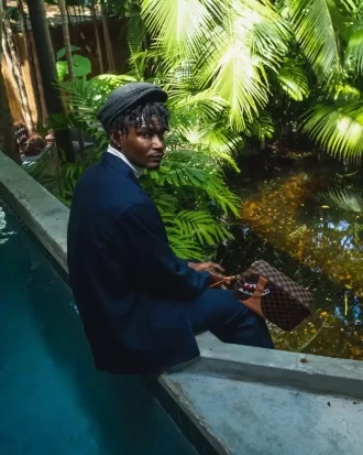 Artículos de aseo HENNY AIR AL TRONO