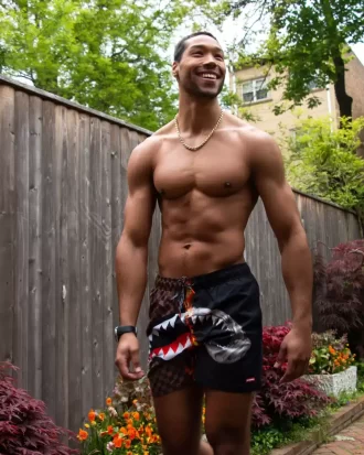 BAÑADORES IMPARABLES DE SHARKS IN PARIS