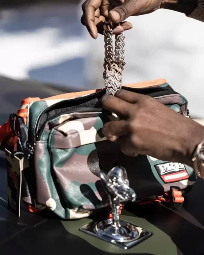 BANDOLERA DE YOUNG DOLPH