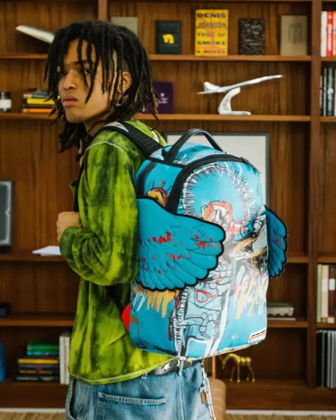 BASQUIAT OFICIAL SIN TÍTULO (ÁNGEL CAÍDO) 1981 MOCHILA WING (DLXV) BASQUIAT OFICIAL SIN TÍTULO (ÁNGEL CAÍDO) 1981 MOCHILA WING (DLXV)