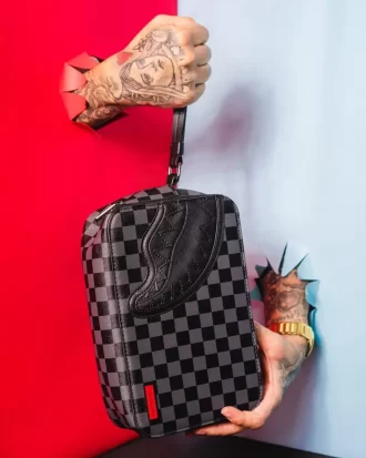 BOLSA DE ASEO NEGRA HENNY