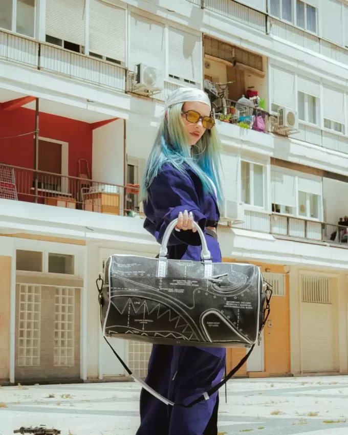 BOLSA DE VIAJE DE ALTA TECNOLOGÍA BOLSA DE VIAJE DE ALTA TECNOLOGÍA