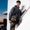 BOLSO BANDOLERA CON CREMALLERA EXTERIOR DORADO SHARKS IN PARIS BOLSO BANDOLERA CON CREMALLERA EXTERIOR DORADO SHARKS IN PARIS