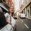 BOLSO CRUZADO CON ESTAMPADO DE DINERO Y POLVO BOLSO CRUZADO CON ESTAMPADO DE DINERO Y POLVO