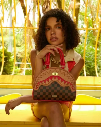 BOLSO DE MANO HENNY SHARK DE CARRERAS