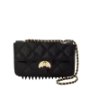 BOLSO DE MANO TIBURÓN CON CADENA DORADA Y QUILTADO NOIR BOLSO DE MANO TIBURÓN CON CADENA DORADA Y QUILTADO NOIR