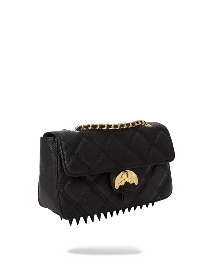 BOLSO DE MANO TIBURÓN CON CADENA DORADA Y QUILTADO NOIR BOLSO DE MANO TIBURÓN CON CADENA DORADA Y QUILTADO NOIR