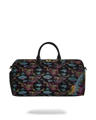 BOLSO DE VIAJE CON DRAGONES BORDADOS