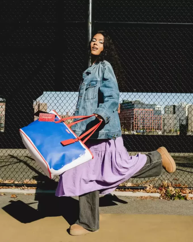 Bolso tote artístico The Big Blue Purse de Keith Haring Bolso tote artístico The Big Blue Purse de Keith Haring