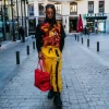 Bolso tote con estampado de ladrillos y dinero Bolso tote con estampado de ladrillos y dinero