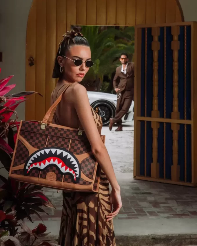 Bolso tote Hennyville Tortuga Bolso tote Hennyville Tortuga