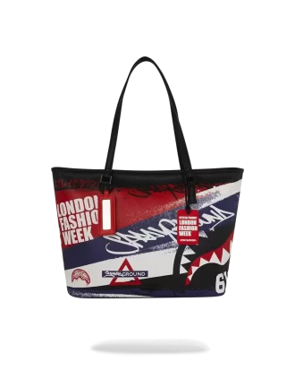Bolso tote listo para la pasarela de la Semana de la Moda de Londres