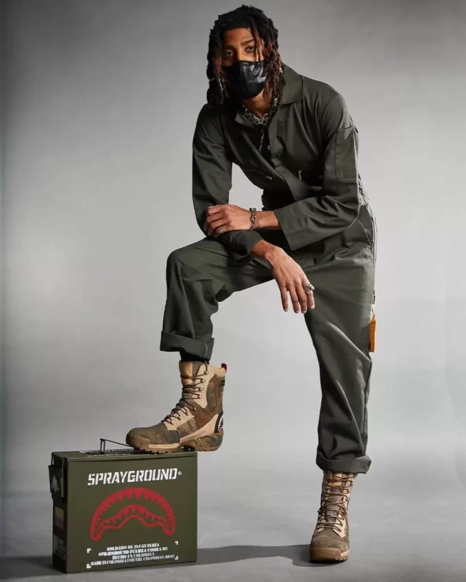 Botas de paracaidista Camuflaje Terrestre Fuerza Cobra – Hechas en Colombia, edición limitada 1/280 pares Botas de paracaidista Camuflaje Terrestre Fuerza Cobra – Hechas en Colombia, edición limitada 1/280 pares