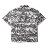 CAMISA DE MANGA CORTA CON ABOTONES Y ESTAMPADO DE GRAFFITI CAMISA DE MANGA CORTA CON ABOTONES Y ESTAMPADO DE GRAFFITI