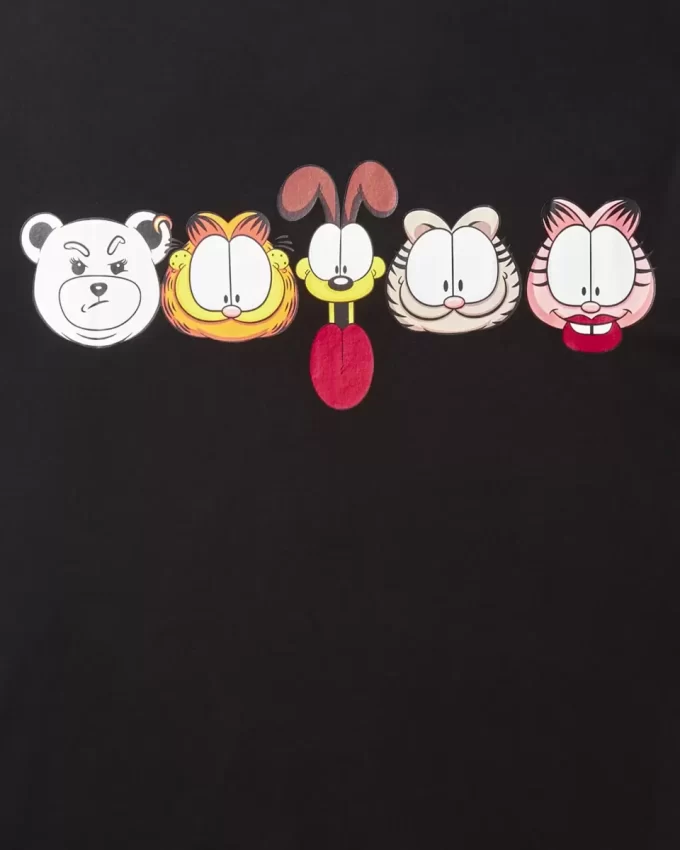 CAMISETA CON ESTAMPADO DE GARFIELD (NEGRA)