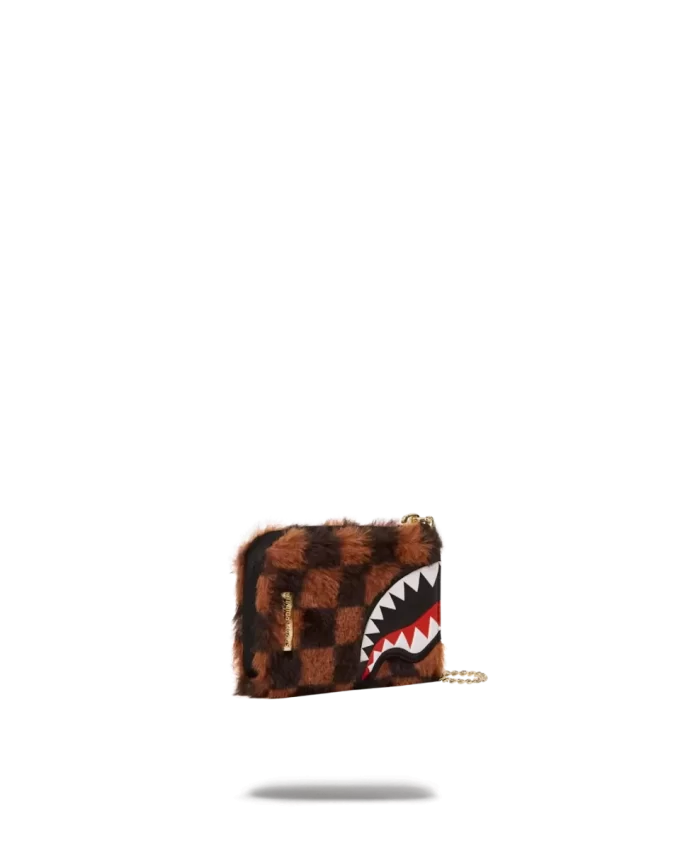 CARTERA DE TIBURONES DE PELUCHE EN PARÍS