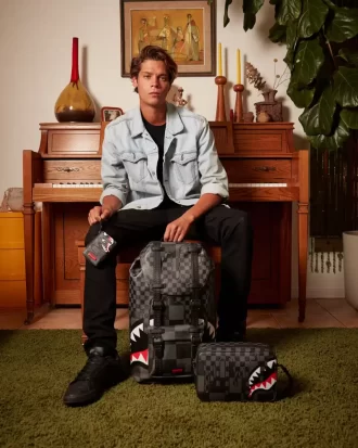 Cartera XTC Grey Sharks en París