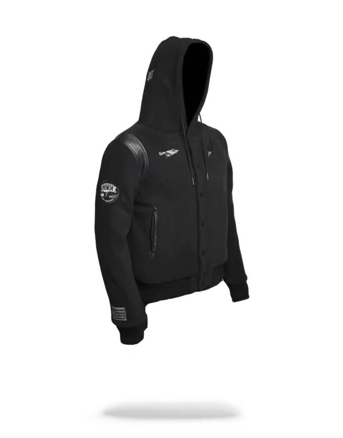 CHAQUETA CON PARCHES DEL EJÉRCITO DE LA UNIVERSIDAD CHAQUETA CON PARCHES DEL EJÉRCITO DE LA UNIVERSIDAD
