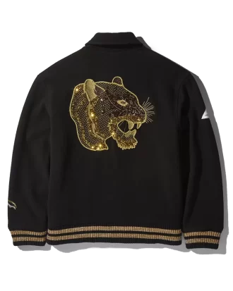 Chaqueta universitaria A.I.9 African Intelligence con leopardo dorado y flor de arena (colaboración)