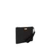Clutch cruzado de tiburón con cadena dorada y acolchado negro Clutch cruzado de tiburón con cadena dorada y acolchado negro