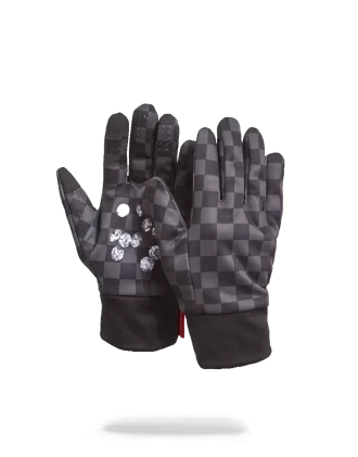 DIAMANTES EN GUANTES DE PALMA