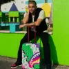 EQUIPAJE DE MANO DE ENSUEÑO EN TECNICOLOR SHARKNAUTICS DE CARCASA RÍGIDA EQUIPAJE DE MANO DE ENSUEÑO EN TECNICOLOR SHARKNAUTICS DE CARCASA RÍGIDA