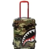 EQUIPAJE DE MANO SHARKNAUTICS (CAMUFLAJE) DE 21,5” EQUIPAJE DE MANO SHARKNAUTICS (CAMUFLAJE) DE 21,5”