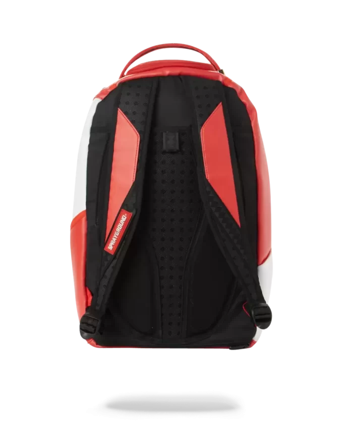 Esta es la primera mochila DLXV que se fabricó.