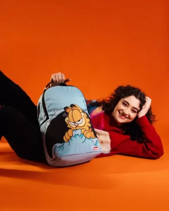GARFIELD, EL MALO, POR ROMPER LA MOCHILA SHARKMOUTH DLXSR