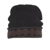 GORRO CORE (MARRÓN)