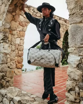 LA BOLSA DE VIAJE