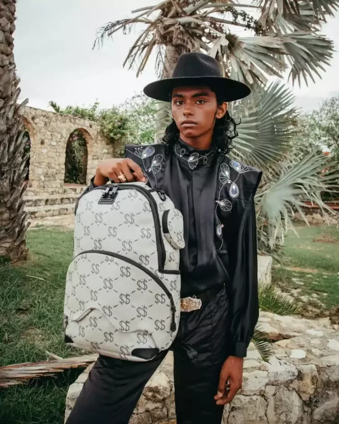 LA MOCHILA DE ESCAPADA (DLXV) LA MOCHILA DE ESCAPADA (DLXV)