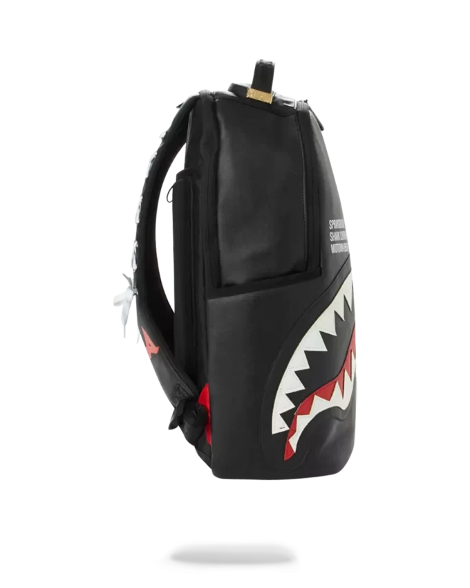 LA MOCHILA DE TIBURÓN AFROJACK LA MOCHILA DE TIBURÓN AFROJACK