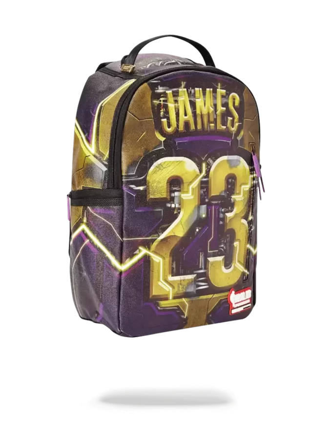LEBRON JAMES CYBORG – LABORATORIO DE LA NBA LEBRON JAMES CYBORG – LABORATORIO DE LA NBA