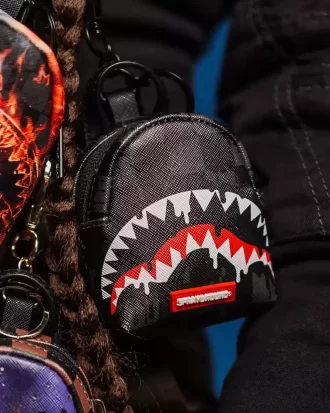 LLAVERO DE MOCHILA THUNDERDRIP DE SHARKS IN PARIS