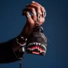 LLAVERO DE MOCHILA THUNDERDRIP DE SHARKS IN PARIS