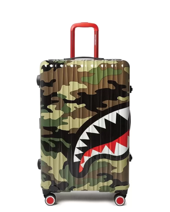 Maleta de tamaño completo SHARKNAUTICS (CAMUFLAJE) de 29,5 pulgadas Maleta de tamaño completo SHARKNAUTICS (CAMUFLAJE) de 29,5 pulgadas