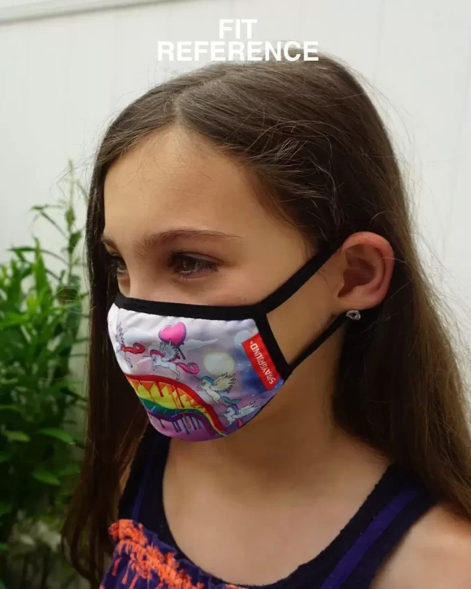 MÁSCARA AJUSTADA PARA NIÑOS: TIBURÓN DE ARCADE MÁSCARA AJUSTADA PARA NIÑOS: TIBURÓN DE ARCADE