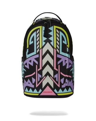 MOCHILA A.I. PATH TO THE FUTURE III – COLABORACIÓN CON SANDFLOWER (BRILLA EN LA OSCURIDAD)