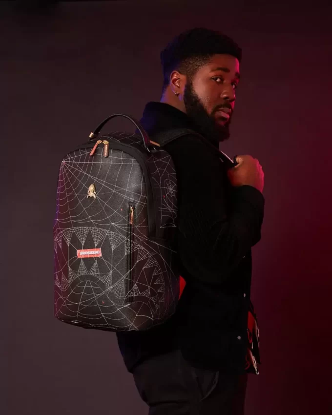 MOCHILA ATRAPADA (DLXV)