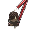Mochila bandolera Sharks in Paris con bolsillo exterior dorado con cremallera. Mochila bandolera Sharks in Paris con bolsillo exterior dorado con cremallera.