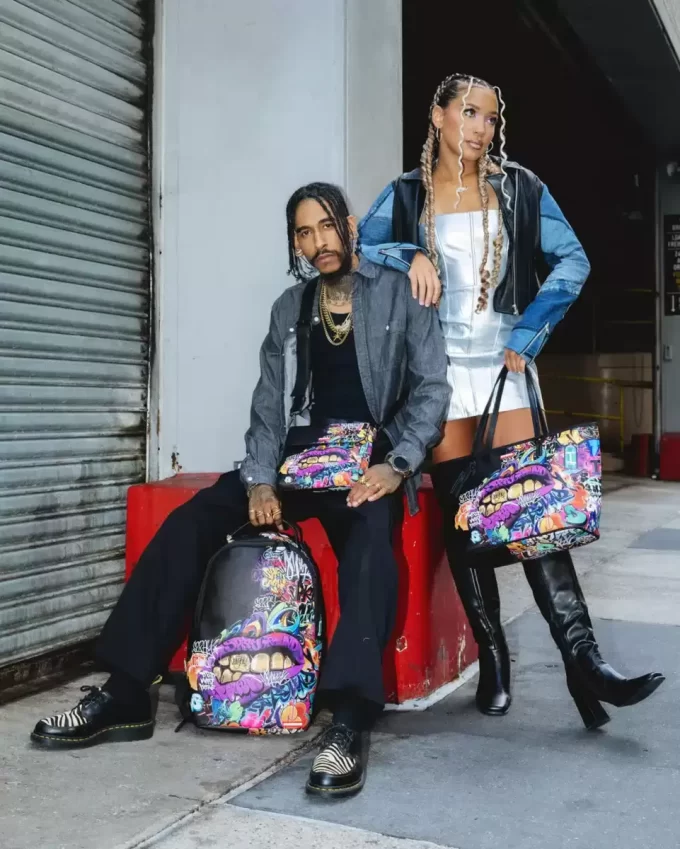 BOLSO MENSAJERO HALF GRAF LIPS BOLSO MENSAJERO HALF GRAF LIPS