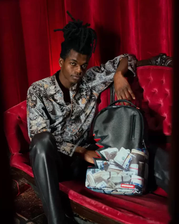 Mochila $HARKBITE DLXV Mochila $HARKBITE DLXV