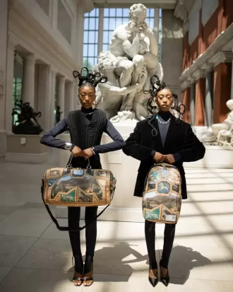 BOLSA DE MANO DE LAS OBRAS MAESTRAS DEL MET
