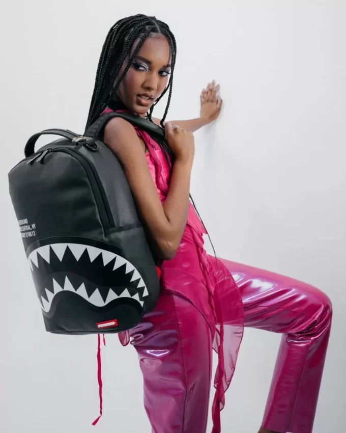 MOCHILA SHARK CENTRAL NEGRA/GRIS (DLXV) MOCHILA SHARK CENTRAL NEGRA/GRIS (DLXV)