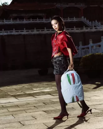Mochila Sharks in Paris GT Italia
