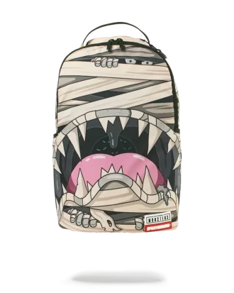 MONSTRUOS TIBURÓN MOMIA