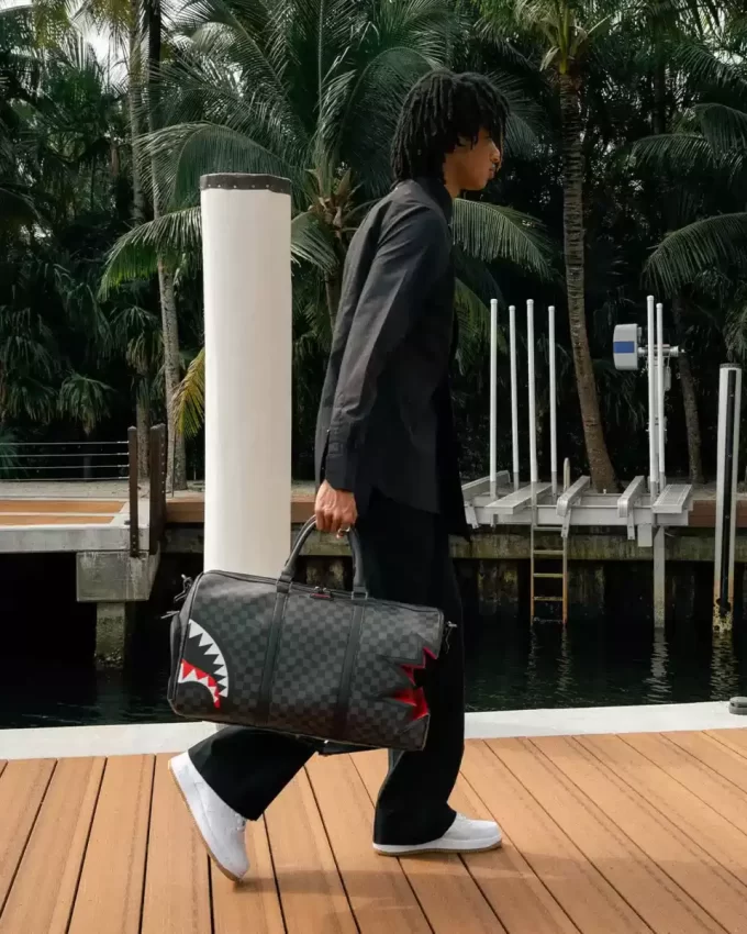MORDEDURA DE TIBURÓN TIBURONES EN PARÍS BOLSA DE MANO GRIS MORDEDURA DE TIBURÓN TIBURONES EN PARÍS BOLSA DE MANO GRIS