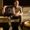 REALITY CHECK: ESTE MALETA DE MANO VINTAGE SE CONVIERTE EN MOCHILA REALITY CHECK: ESTE MALETA DE MANO VINTAGE SE CONVIERTE EN MOCHILA